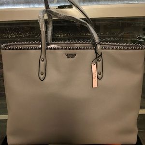 Victoria Secret Purse- Ball Stud Everything